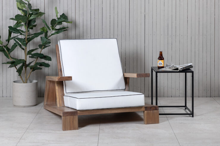 Daria – Fauteuil lounge – Blanc, Marron – 92 x 70 x 100 cm