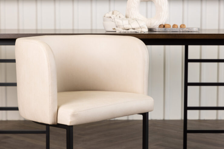 Simrishamn – Chaise de salle à manger – Beige, Noir – 60 x 75 x 58 cm