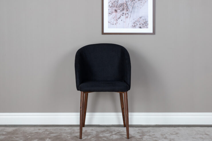 Arch – Chaise de salle à manger – Noir, Naturel – 55 x 83 x 49 cm