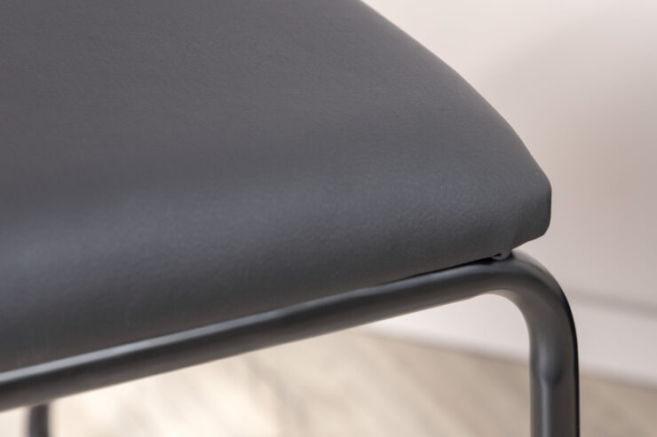 Kenth – Chaise de salle à manger – Noir – 52 x 76 x 40 cm