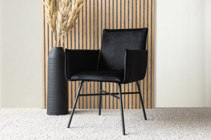 Petra – Chaise de salle à manger – Noir – 60 x 87 x 57 cm