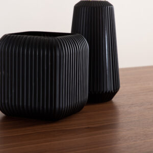 Uno – Table à manger rectangulaire – Noir, Naturel, Noyer – 200 x 90 cm