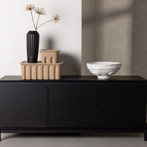 Corpus – Commode – Noir – 40 x 56 x 138 cm