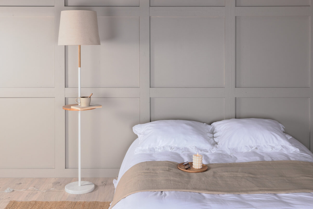 Hattman – Lampadaire – Beige, Naturel, Blanc – 36 x 165 x 36 cm