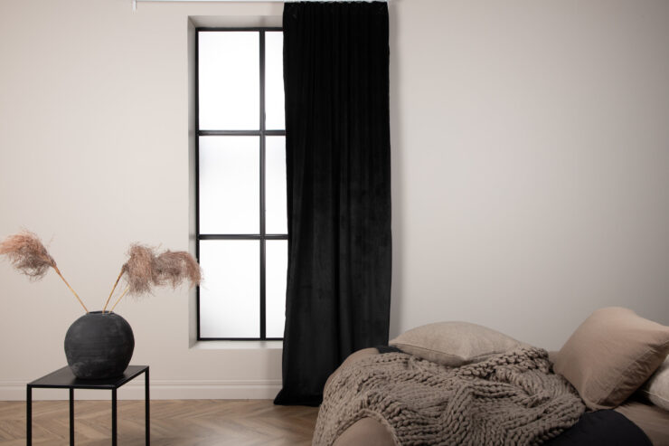 Mary – Rideau – Noir – 250 x 135 cm