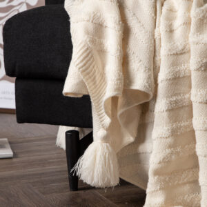 Katlyn – Plaid – Blanc cassé – 170 x 130 cm