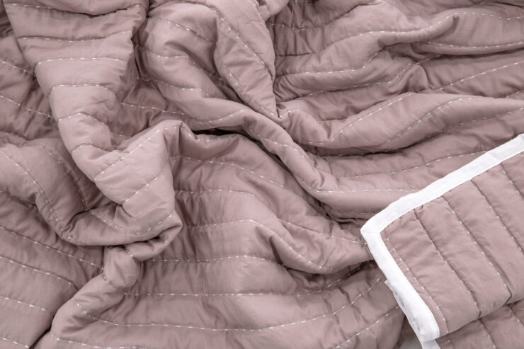 Juni – Linge de lit – Rose poudré, Blanc – 180 x 260 cm