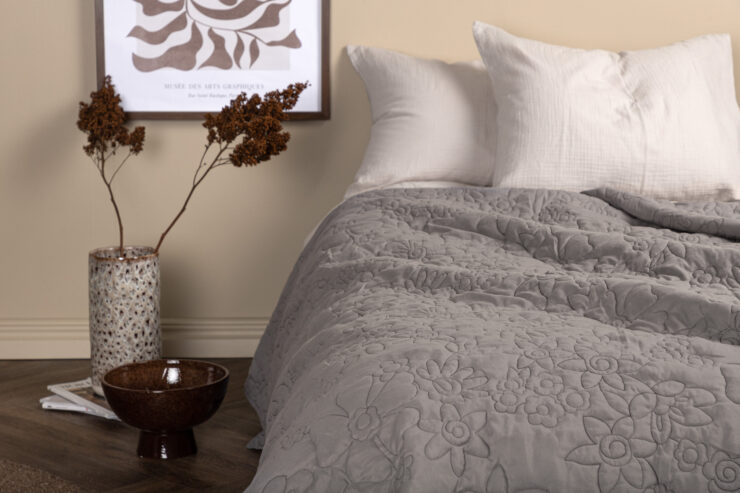 Niki – Linge de lit – Gris clair – 150 x 250 cm