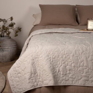 Niki – Linge de lit – Beige – 260 x 260 cm