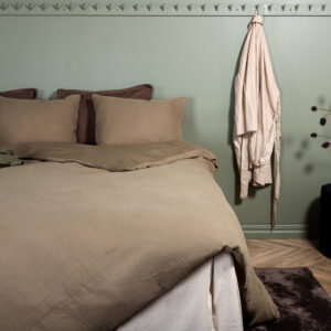 Mila – Linge de lit – Marron – 220 x 240 cm