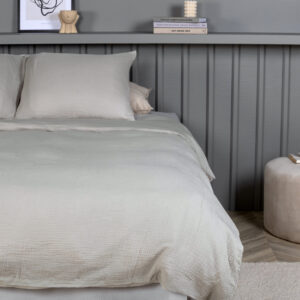 Mila – Linge de lit – Gris clair – 220 x 240 cm