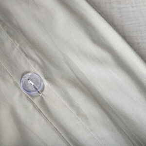 Mila – Linge de lit – Gris clair – 220 x 240 cm