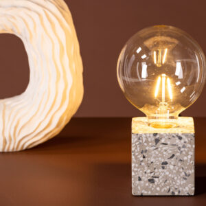 Rilche – Lampe à poser – Blanc – 9 x 9 x 9 cm