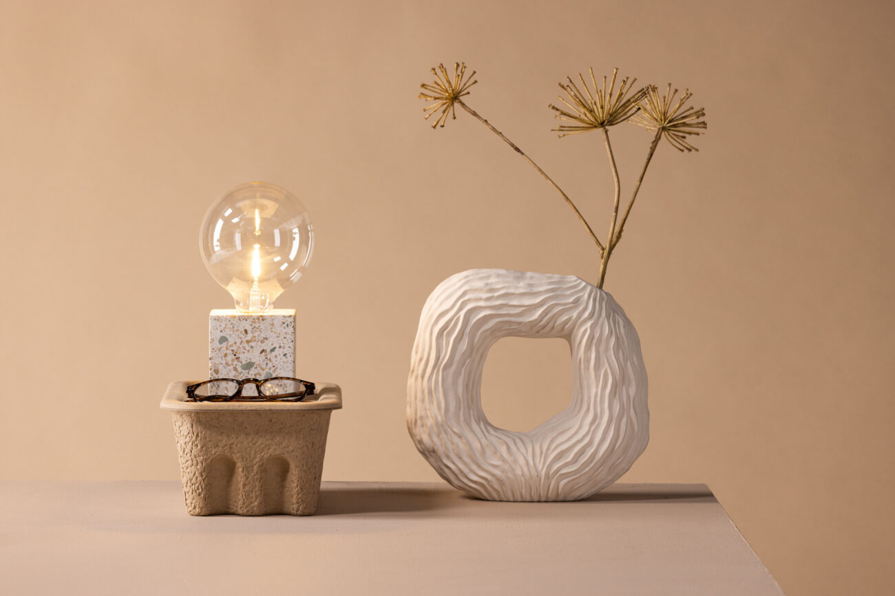 Rilche – Lampe à poser – Gris – 9 x 9 x 9 cm