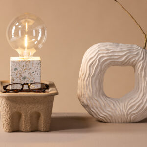Rilche – Lampe à poser – Gris – 9 x 9 x 9 cm
