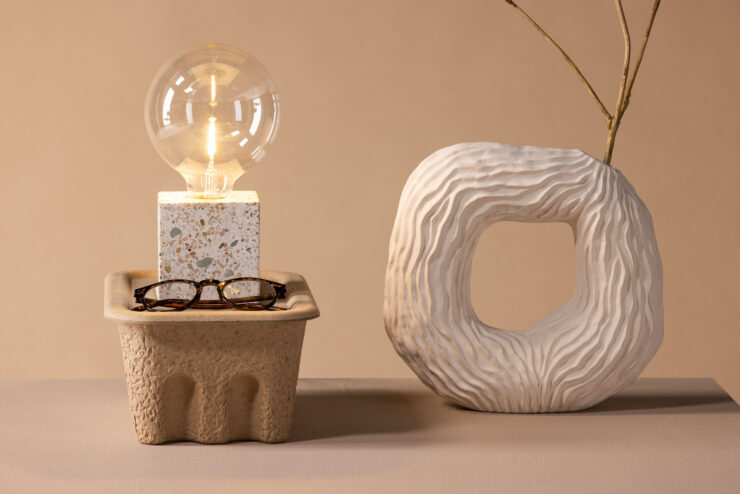 Rilche – Lampe à poser – Gris – 9 x 9 x 9 cm