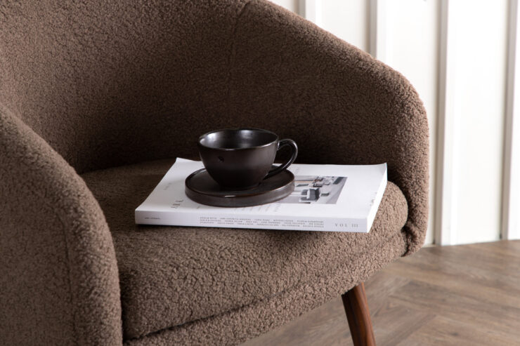 Wanda – Armchair – Marron, Marron foncé – 63 x 75 x 68 cm