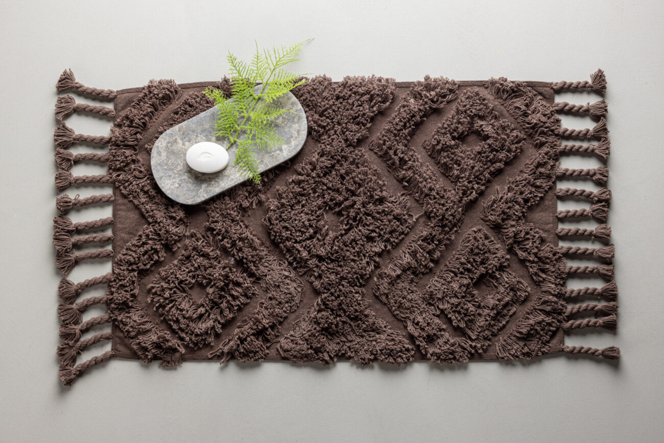 Hilma – Tapis de bain – Marron – 80 x 50 cm