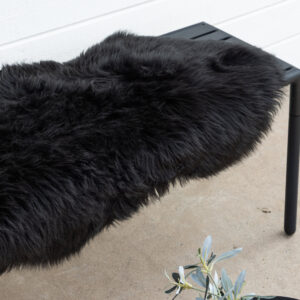 Katy – Plaid – Noir – 180 x 55 cm