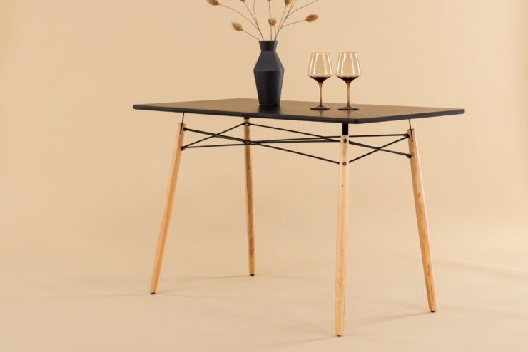 Danburi – Table à manger rectangulaire – Noir, Naturel – 120 x 60 cm