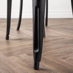 Tempe – Table à manger rectangulaire – Noyer, Noir – 140 x 80 cm