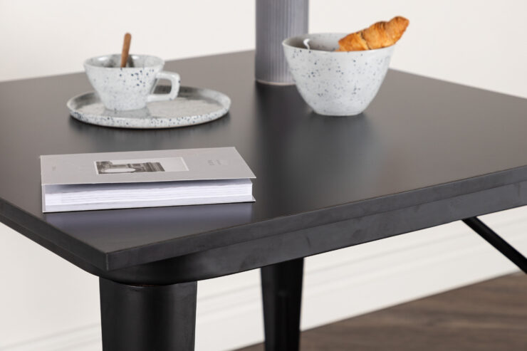 Tempe – Table à manger rectangulaire – Noir – 80 x 80 cm