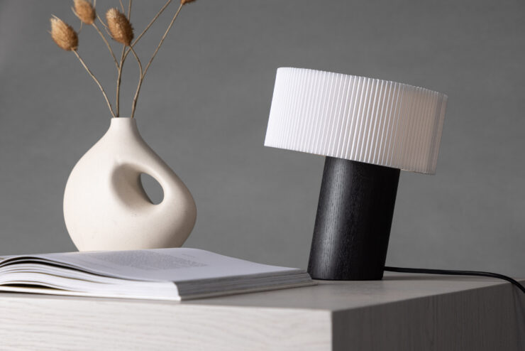 Branäs – Lampe à poser – Noir, Blanc – ⌀20 cm