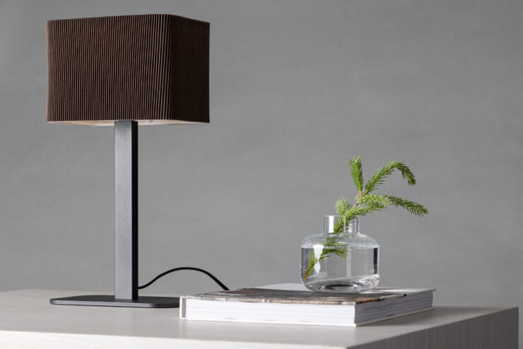 Idre – Lampe à poser – Noir, Moka – 12 x 39 x 20 cm