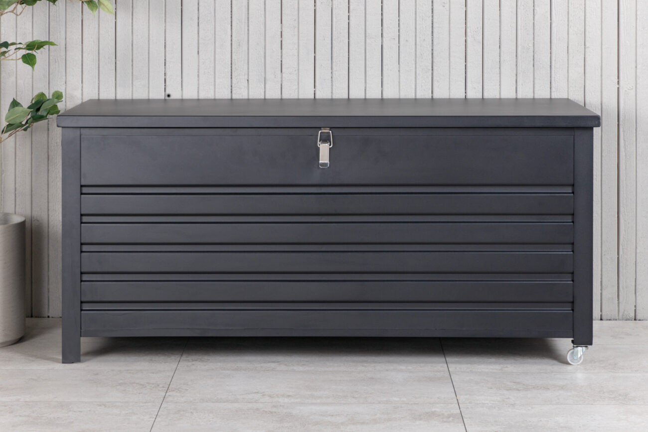 Elsa – Coffre à coussins – Noir – 60 x 60 x 130 cm