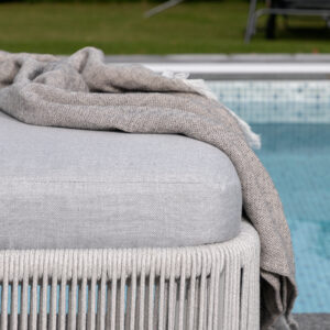 Virya – Bain de soleil – Gris, Blanc – 205 x 32 x 75 cm