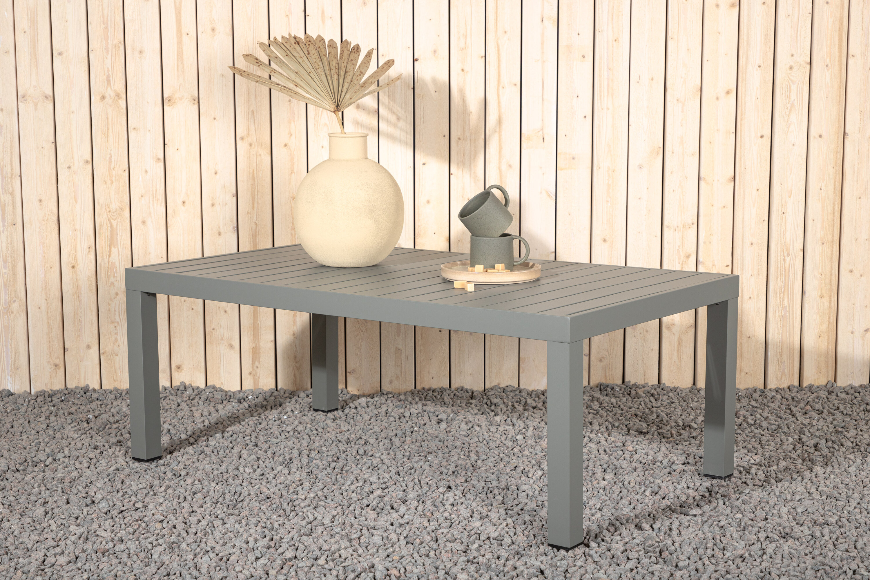 Petite table