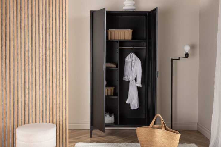 Piring – Armoire – Noir – 45 x 183 x 85 cm