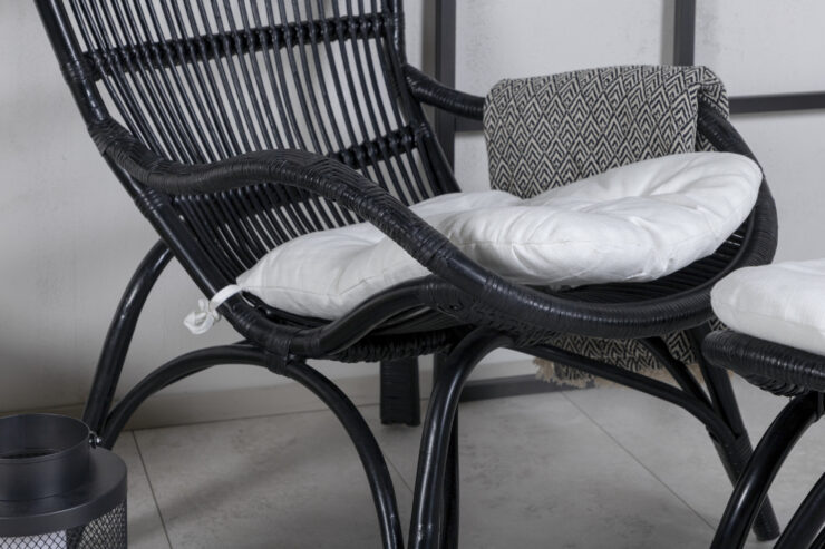 Ella – Fauteuil lounge – Noir, Blanc cassé – 76 x 98 x 65 cm