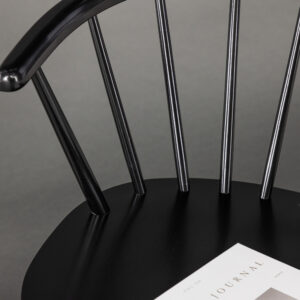 Bobby – Chaise de salle à manger – Noir – 53 x 76 x 55 cm