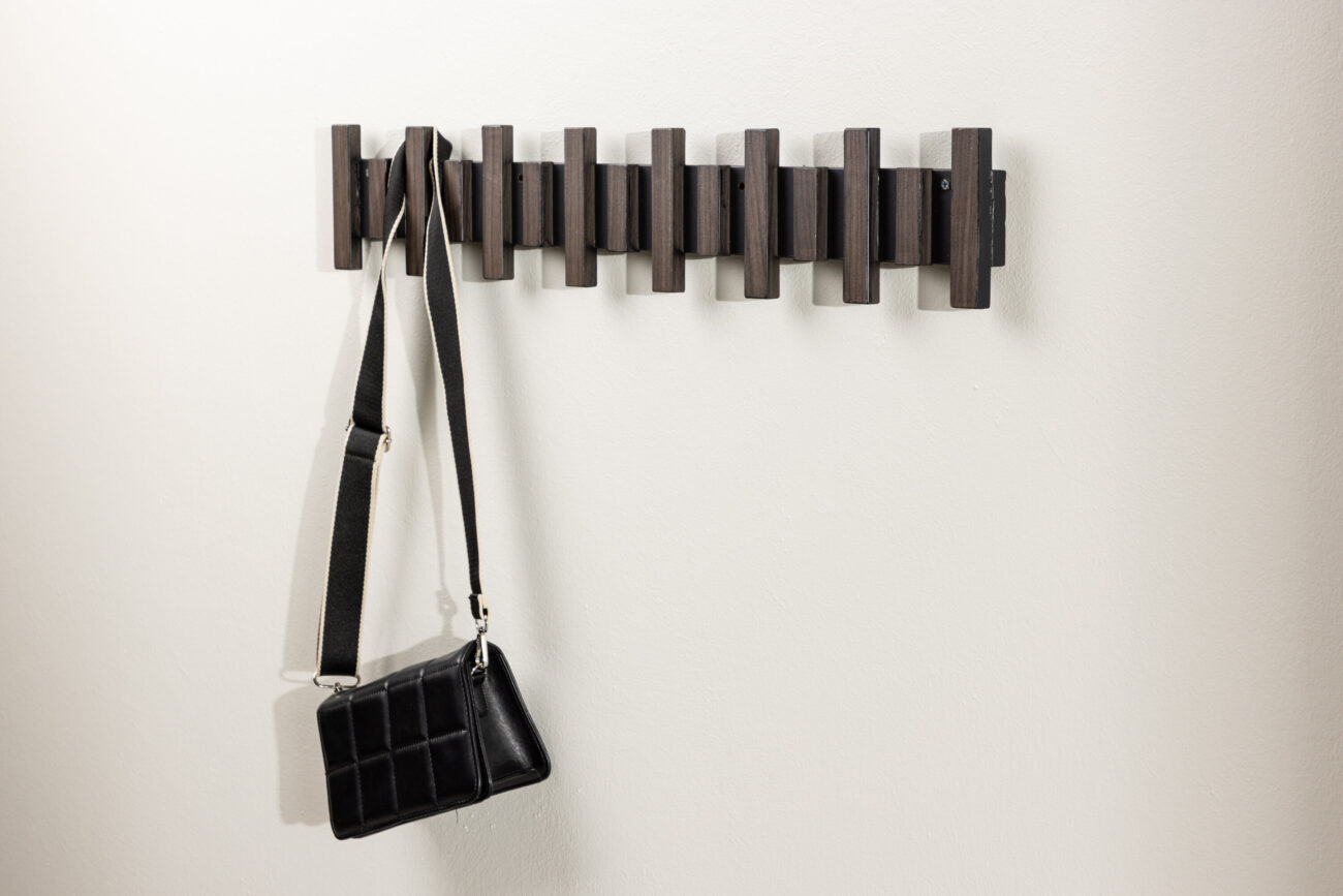 Nimes – Porte-manteau – Noir, Moka – 4 x 13 x 75 cm