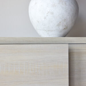 Nomi – Meuble TV – Blanchi – 45 x 35 x 180 cm