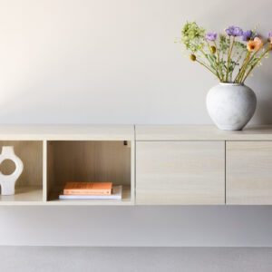 Nomi – Meuble TV – Blanchi – 45 x 35 x 180 cm