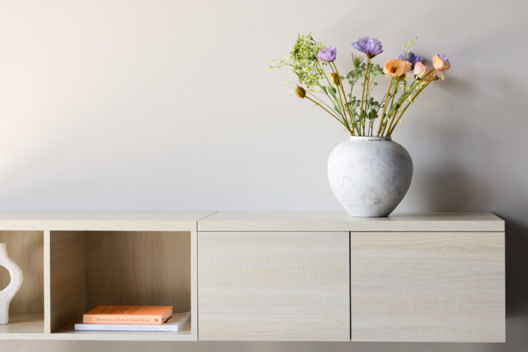 Nomi – Meuble TV – Blanchi – 45 x 35 x 180 cm