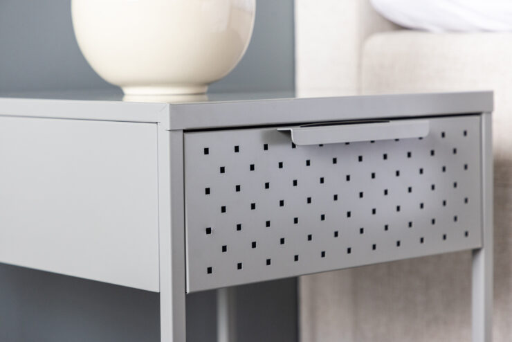 Sacramento – Table de chevet – Gris clair – 40 x 40 cm