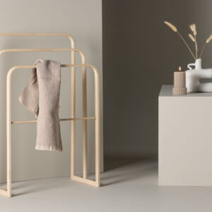 Drammen – Porte-manteau – Blanchi – 30 x 85 x 54 cm