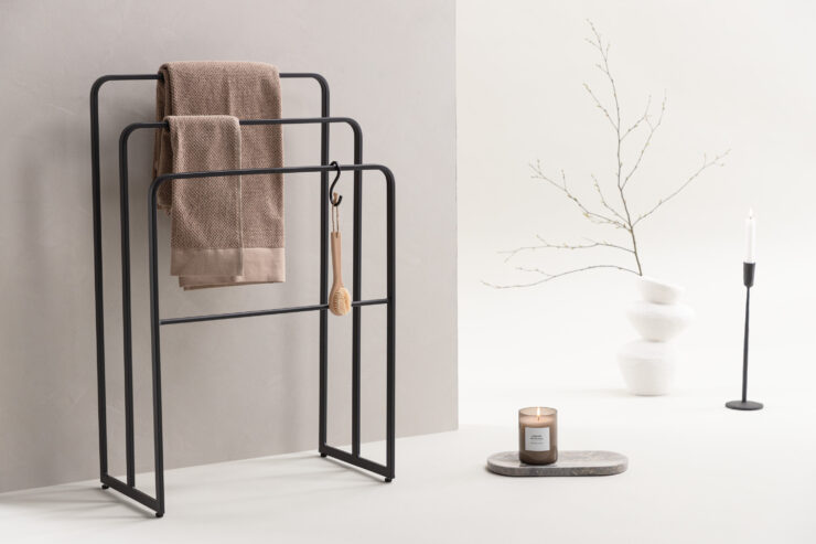 Drammen – Porte-manteau – Noir – 30 x 84 x 54 cm