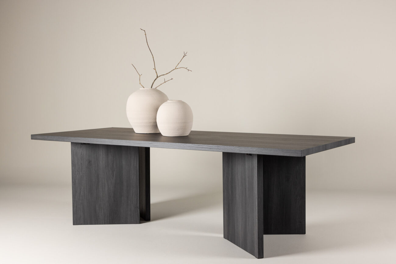Bassholmen – Table à manger rectangulaire – Noir – 240 x 100 cm