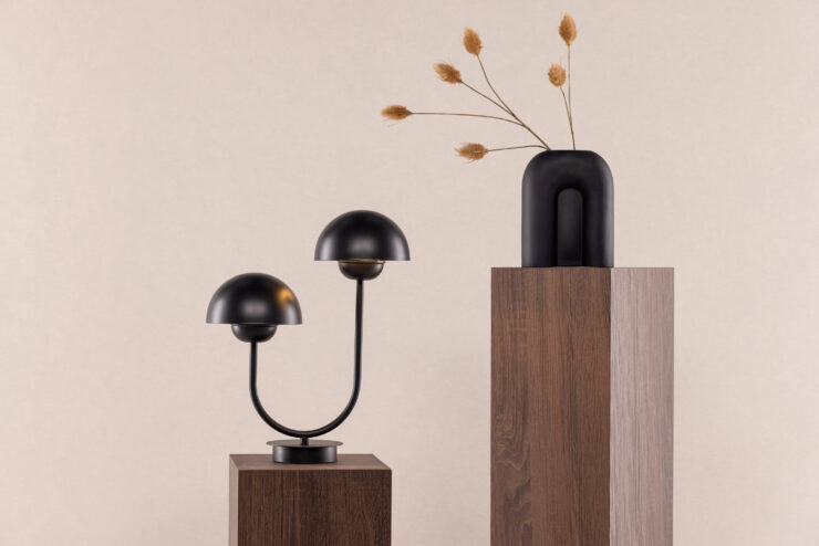 Lyckorna – Lampe à poser – Noir – 32 x 38 x 15 cm