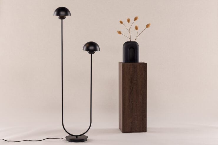 Lyckorna – Lampadaire – Noir – 20 x 120 x 44 cm