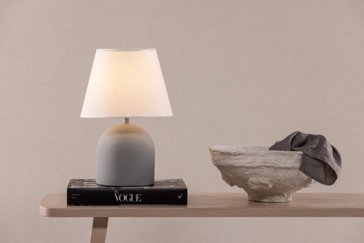 Styrsö – Lampe à poser – Beige, Noir, Gris – ⌀25 cm
