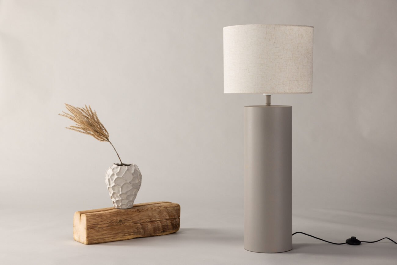 Umeå x Josefin Lustig – Lampadaire – Gris – 40 x 100 x 40 cm