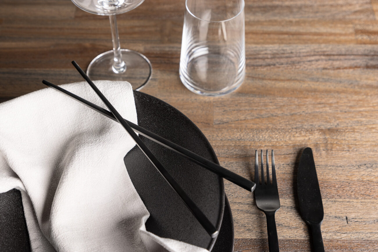 Wabi Sabi – Arts de la table – Noir – 23 x 1 cm