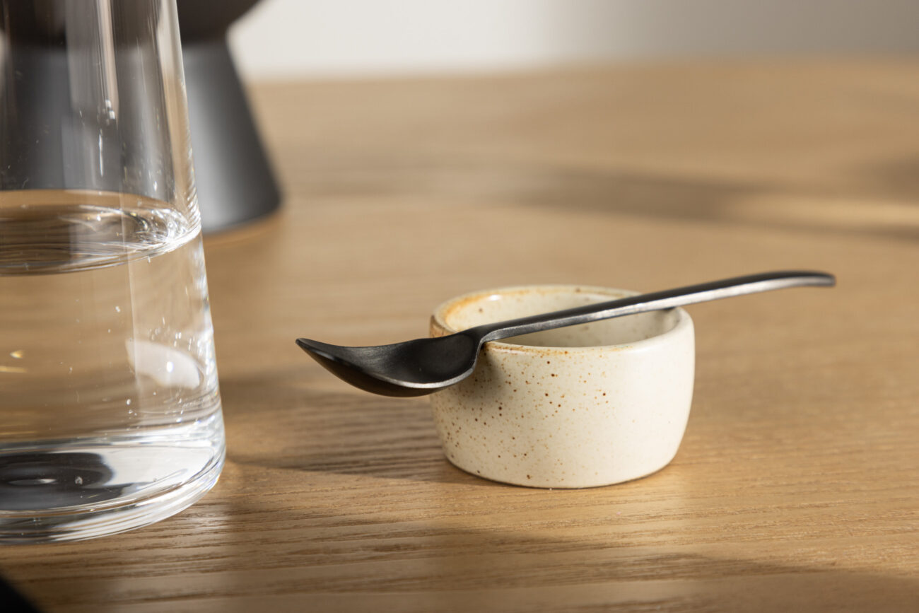 Active – Arts de la table – Beige, Noir – ⌀5 cm