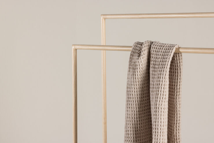 Alva – Porte-manteau – Blanchi – 30 x 100 x 70 cm