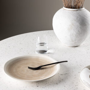Jublie – Arts de la table – Beige – ⌀28 cm